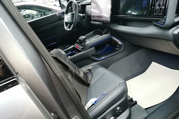Used Formula Leopard 5 2025 TianShen Intelligent Driving Ultra Edition Right Front Seat