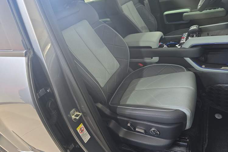 Used Formula Leopard 5 2025 TianShen Intelligent Driving Ultra Edition Right Front Seat