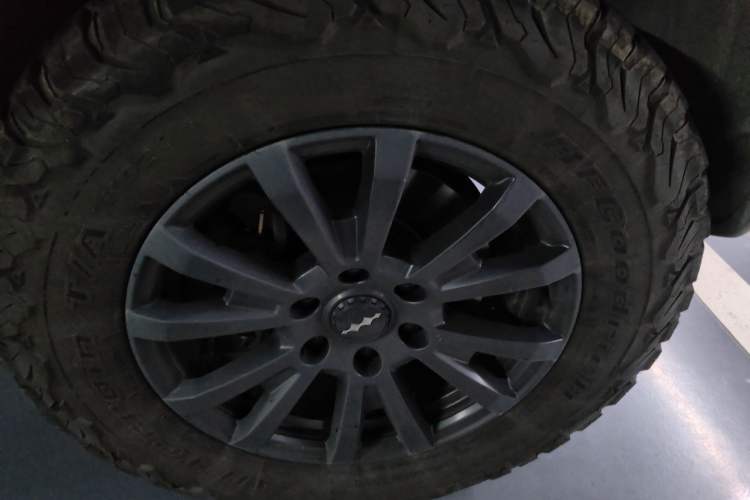 Used Formula Leopard 5 2025 TianShen Intelligent Driving Ultra Edition Right Front Wheel Hub