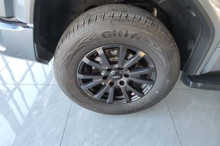 Used Formula Leopard 5 2025 TianShen Intelligent Driving Ultra Edition Right Rear Wheel Hub