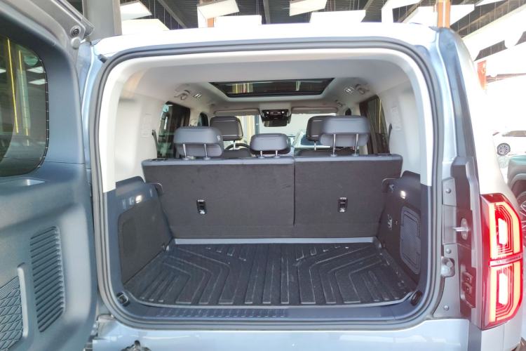 Used Formula Leopard 5 2025 TianShen Intelligent Driving Ultra Edition Trunk