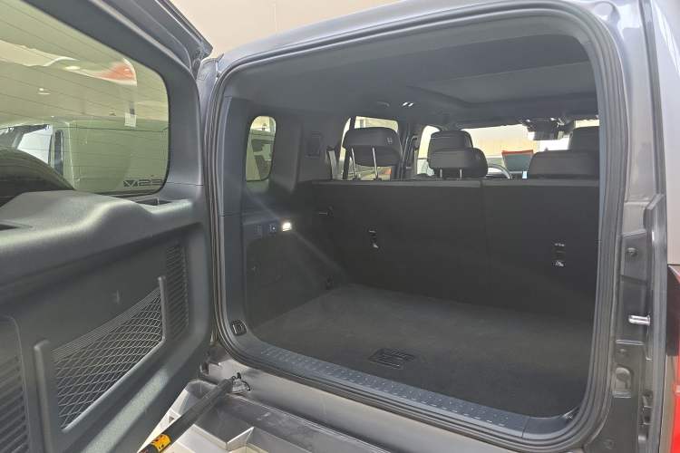 Used Formula Leopard 5 2025 TianShen Intelligent Driving Ultra Edition Trunk
