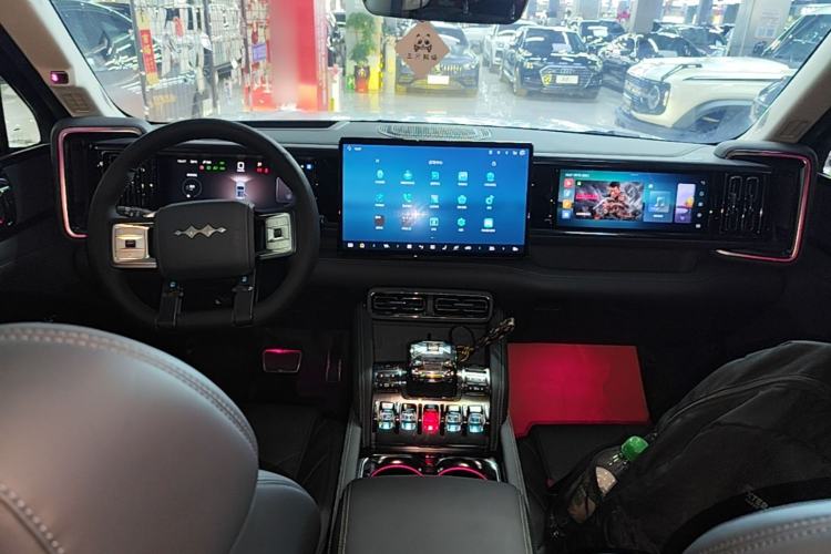 Used Formula Leopard 5 2025 TianShen Intelligent Driving Ultra Edition Center Console