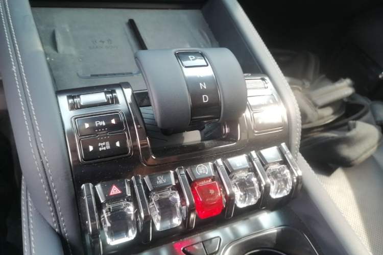 Used Formula Leopard 5 2025 TianShen Intelligent Driving Ultra Edition Gear Lever