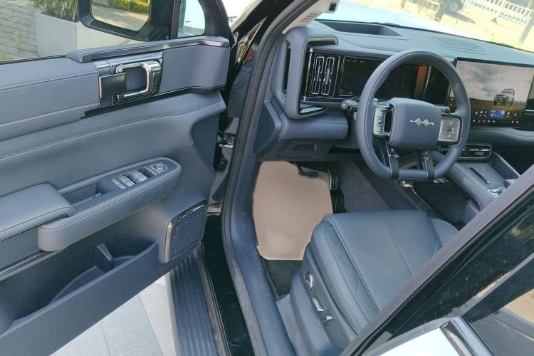 Used Formula Leopard 5 2025 TianShen Intelligent Driving Ultra Edition Interior 3