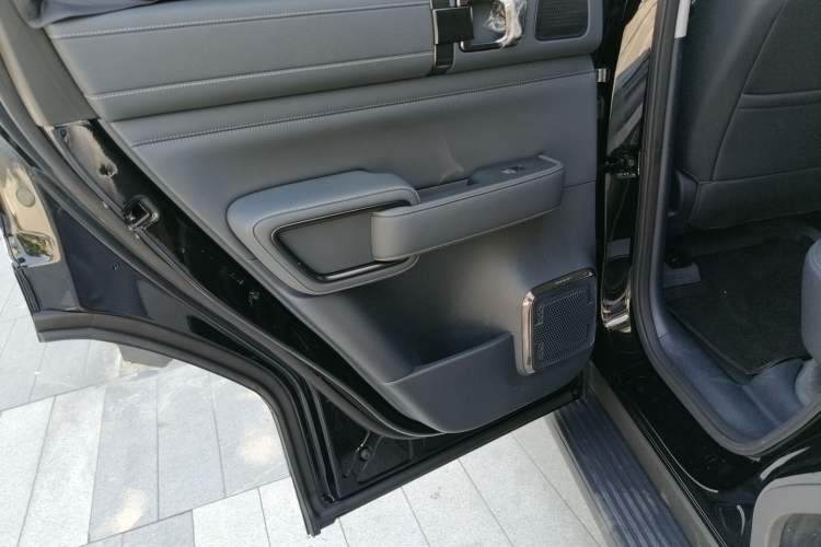 Used Formula Leopard 5 2025 TianShen Intelligent Driving Ultra Edition Interior 8