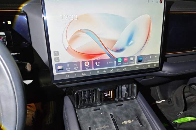 Used Formula Leopard 8 2025 Smart & Brave Flagship Edition 6 Seats Audio And AC Panel