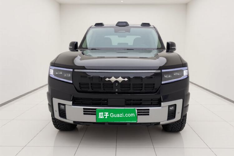 Used Formula Leopard 8 2025 Smart & Brave Flagship Edition 7 Seats Front
