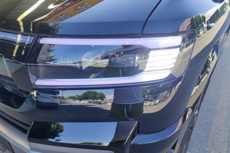 Used Formula Leopard 8 2025 Smart & Brave Flagship Edition 7 Seats Left Front Headlight