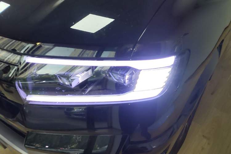 Used Formula Leopard 8 2025 Smart & Brave Flagship Edition 7 Seats Left Front Headlight