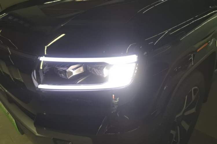 Used Formula Leopard 8 2025 Smart & Brave Flagship Edition 6 Seats Left Front Headlight