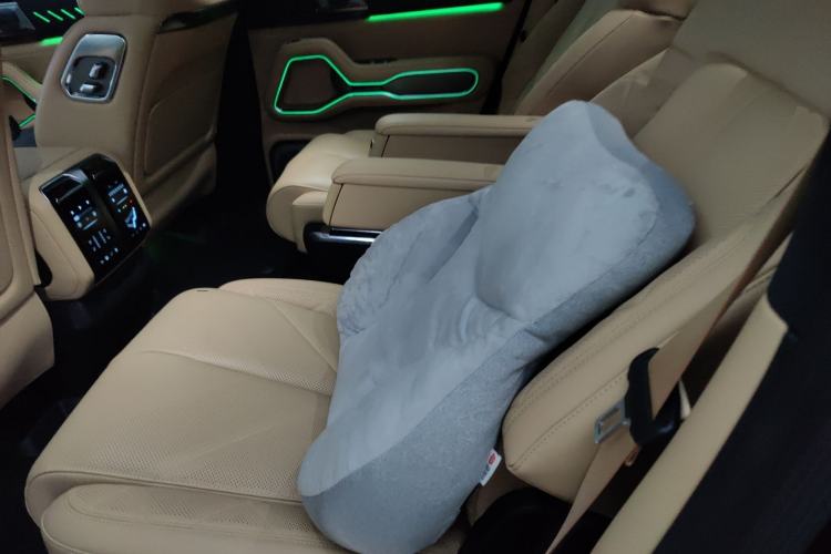 Used Formula Leopard 8 2025 Smart & Brave Flagship Edition 6 Seats Left Rear Seat