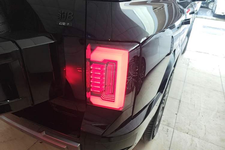 Used Formula Leopard 8 2025 Smart & Brave Flagship Edition 6 Seats Right Rear Taillight