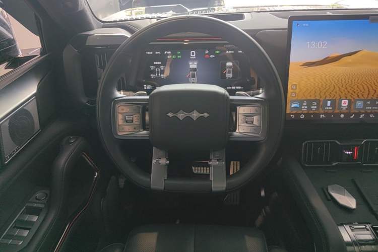 Used Formula Leopard 8 2025 Smart & Brave Flagship Edition 6 Seats Steering Wheel