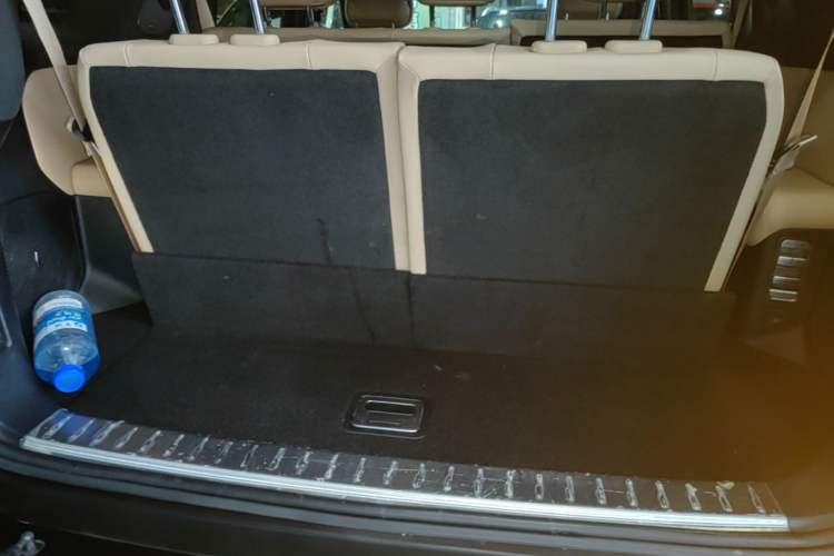 Used Formula Leopard 8 2025 Smart & Brave Flagship Edition 7 Seats Trunk