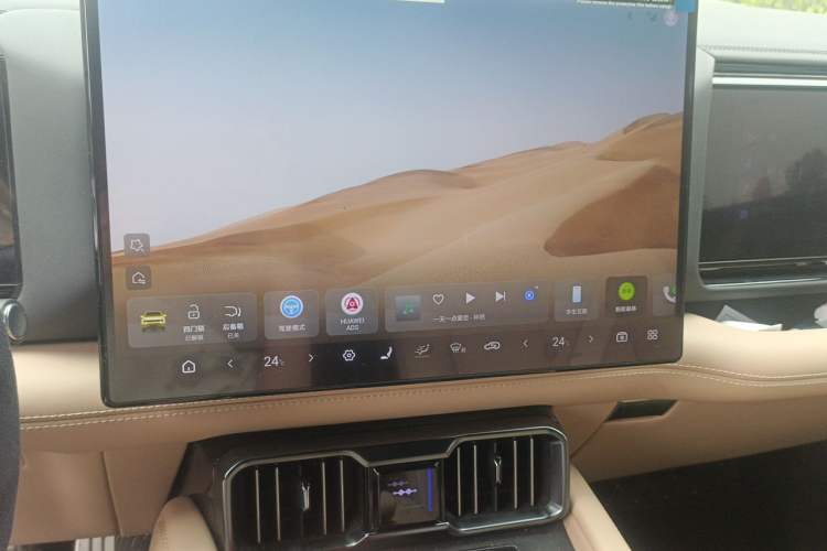 Used Formula Leopard 8 2025 Smart & Brave Flagship Edition 6 Seats Audio And AC Panel