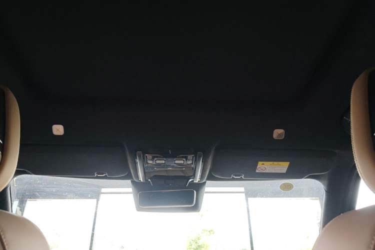 Used Formula Leopard 8 2025 Smart & Brave Flagship Edition 7 Seats Headliner