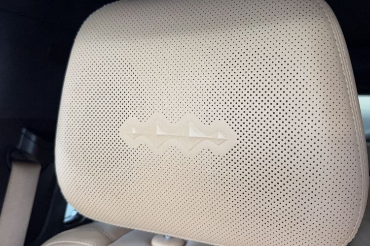 Used Formula Leopard 8 2025 Smart & Brave Flagship Edition 7 Seats Interior 7