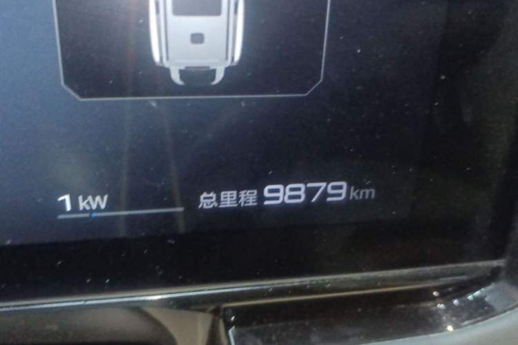 Used Formula Leopard 8 2025 Smart & Brave Flagship Edition 7 Seats Odometer Close Up