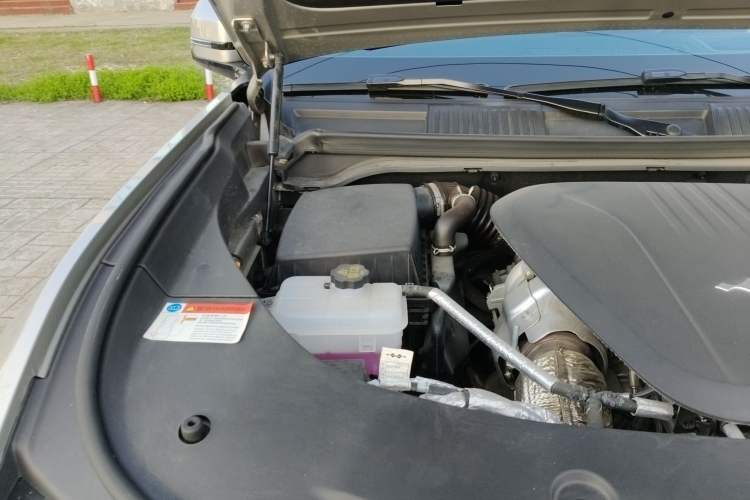 Used Formula Leopard 8 2025 Smart & Brave Flagship Edition 7 Seats Engine Bay Right