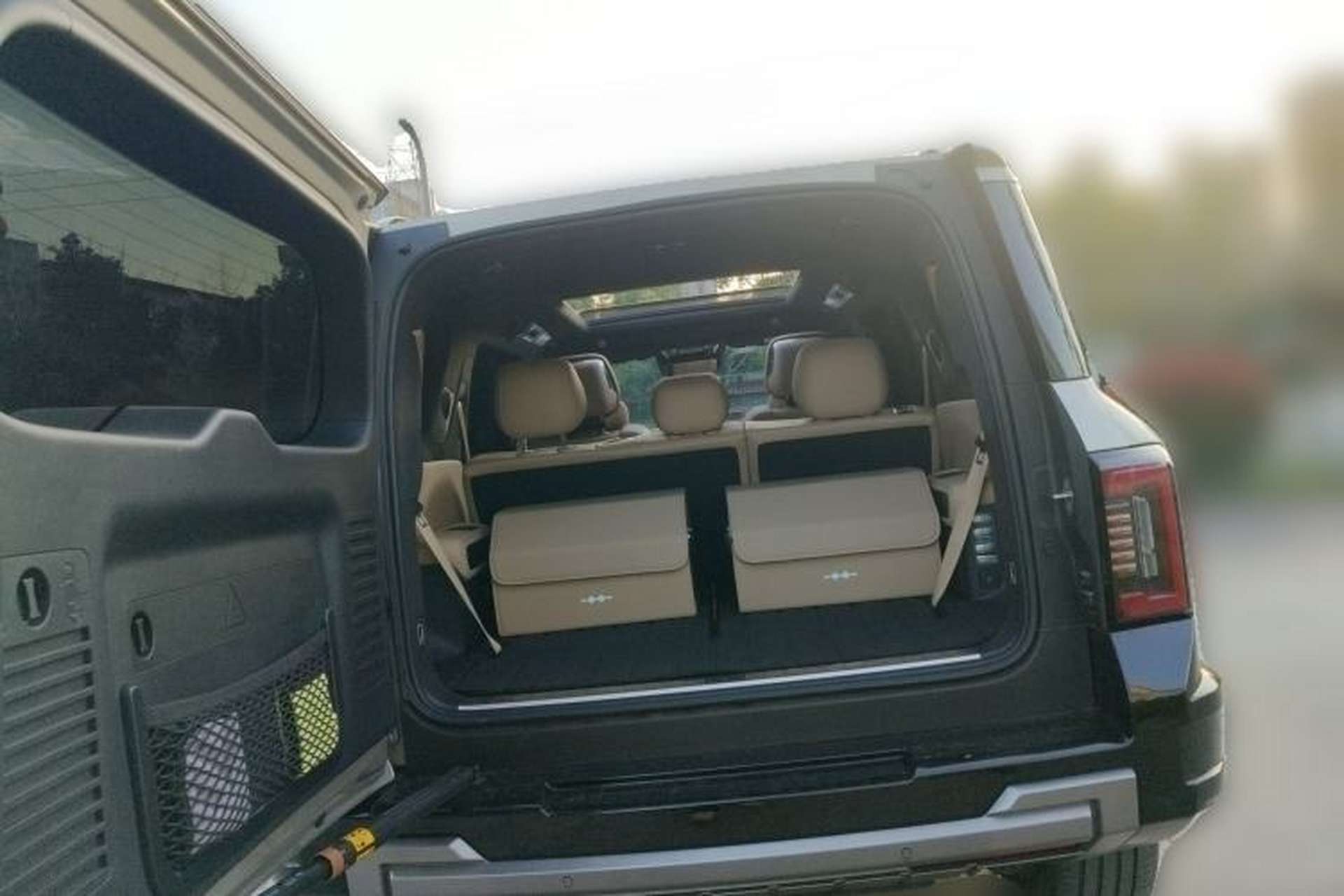 Used Formula Leopard 8 2025 Smart & Brave Flagship Edition 7 Seats Trunk