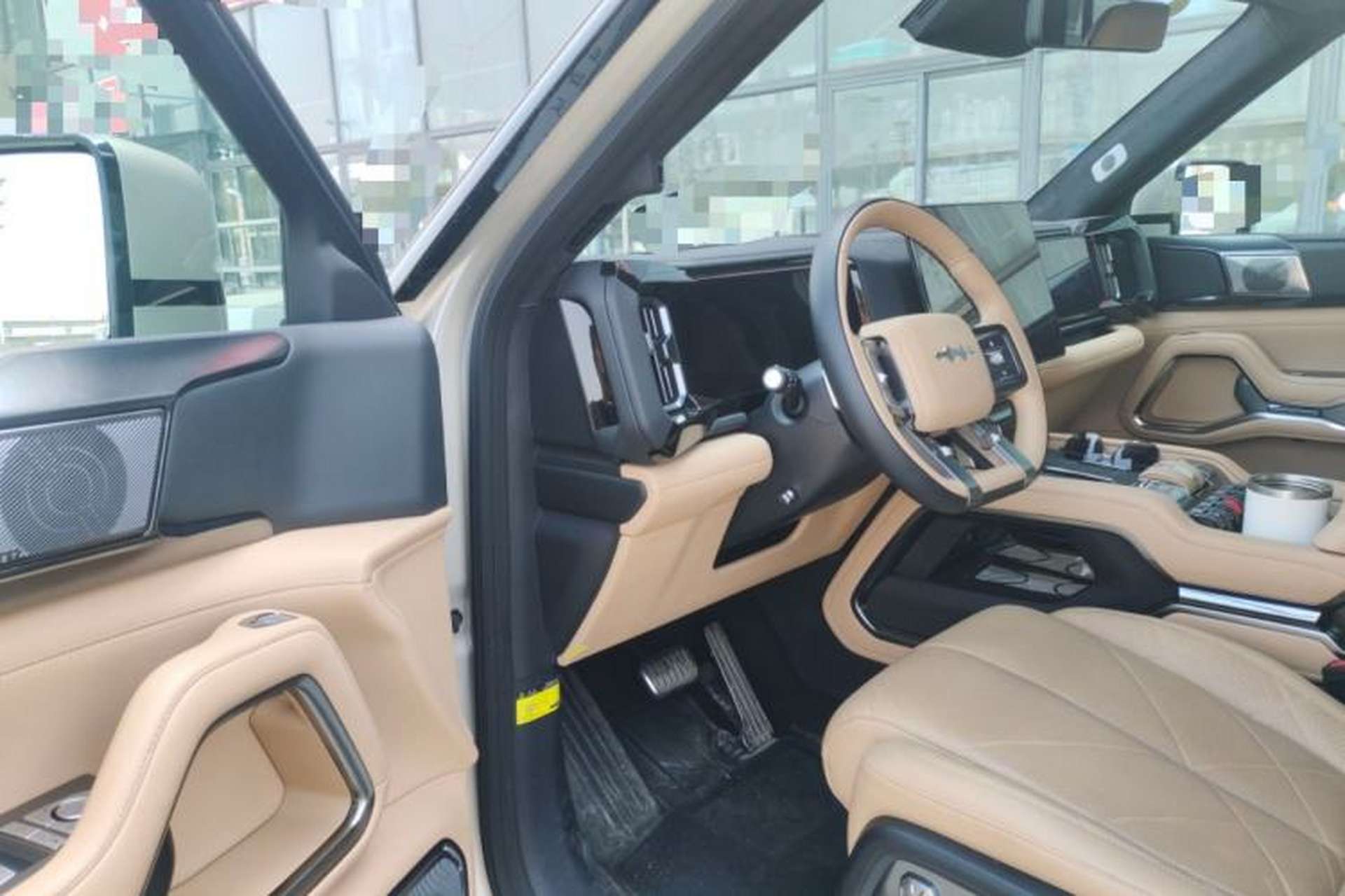 Used Formula Leopard 8 2025 Smart & Brave Flagship Edition 7 Seats Driver Seat