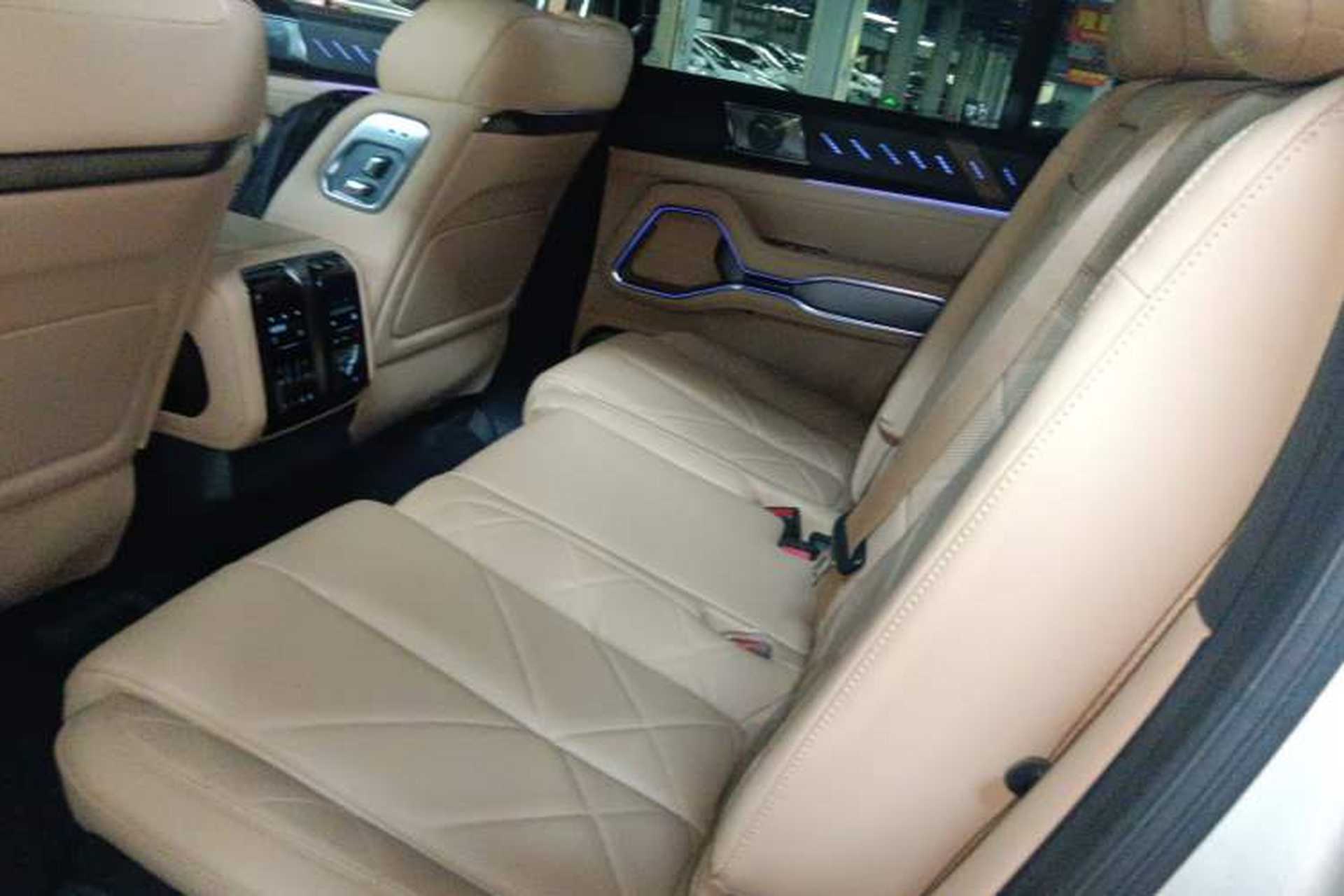 Used Formula Leopard 8 2025 Smart & Brave Flagship Edition 7 Seats Interior 4