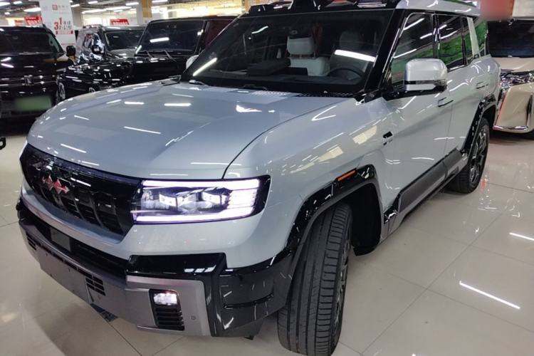Used Formula Leopard 8 2025 Zhiyong Flagship Drone Edition 7 Seats Guazi used car, China used car export, Used car for sale, Used  cars, Cheapest cars for sale