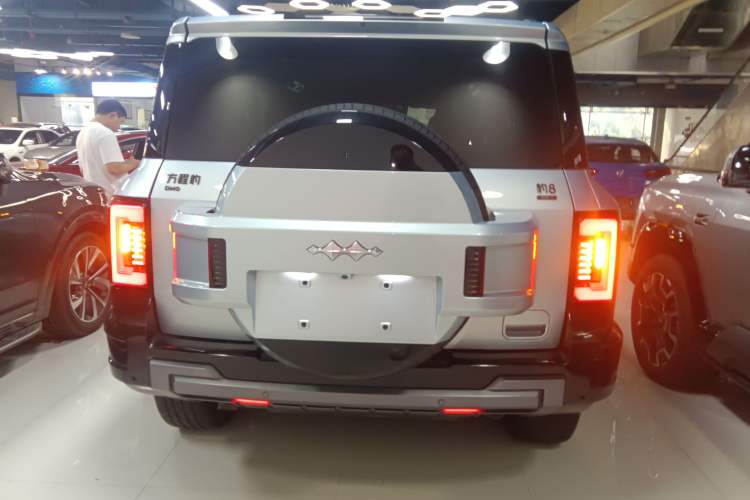 Used Formula Leopard 8 2025 Smart & Brave Flagship Edition 7 Seats Rear