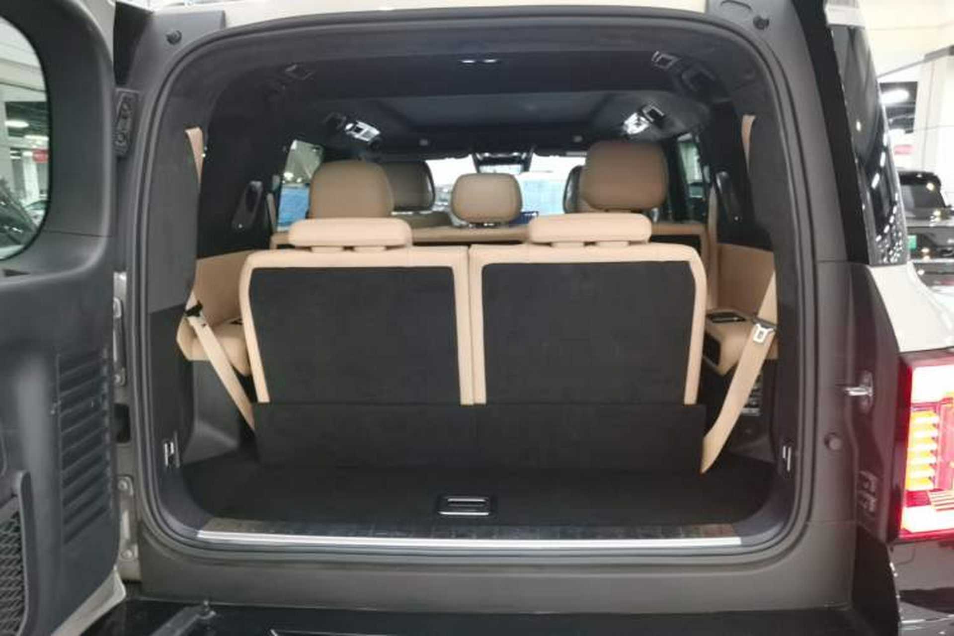 Used Formula Leopard 8 2025 Smart & Brave Flagship Edition 7 Seats Trunk