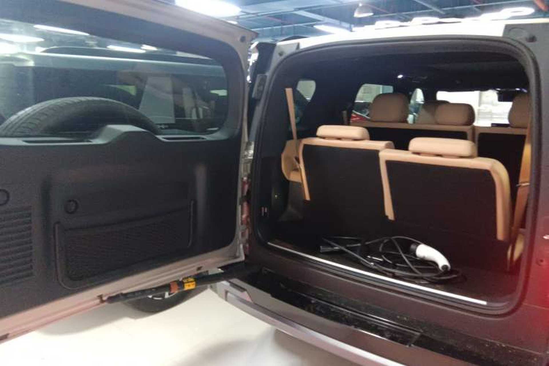 Used Formula Leopard 8 2025 Smart & Brave Flagship Edition 7 Seats Trunk