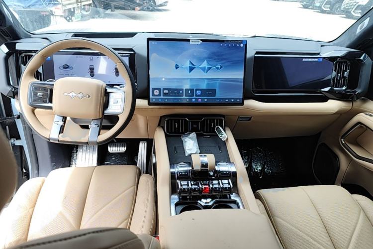 Used Formula Leopard 8 2025 Smart & Brave Flagship Edition 6 Seats Center Console