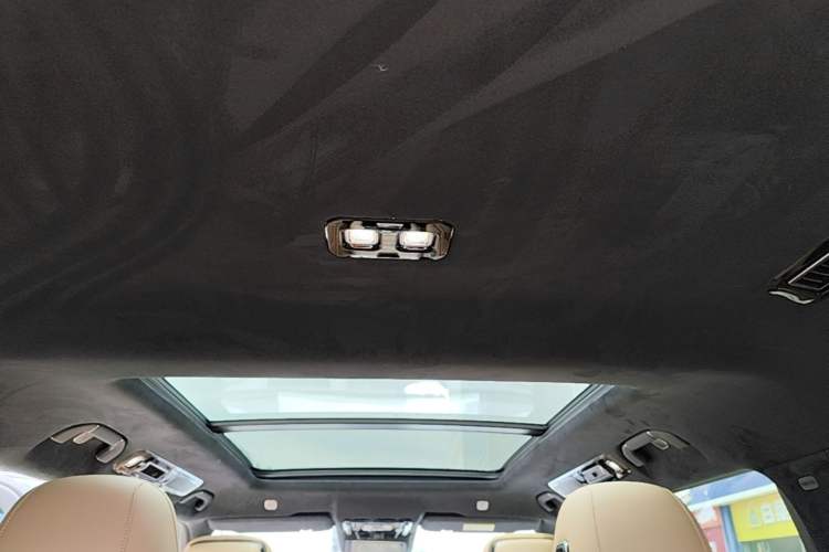 Used Formula Leopard 8 2025 Smart & Brave Flagship Edition 6 Seats Headliner