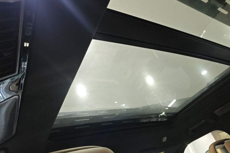 Used Formula Leopard 8 2025 Smart & Brave Flagship Edition 7 Seats Headliner