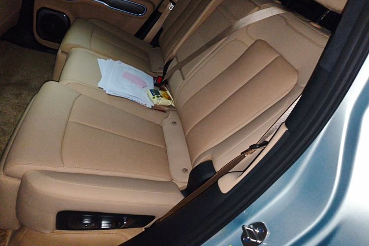 Used Formula Leopard 8 2025 Model Smart & Brave Flagship 5-Seater Left Rear Seat