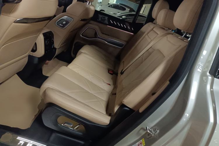 Used Formula Leopard 8 2025 Smart & Brave Flagship Edition 7 Seats Left Rear Seat