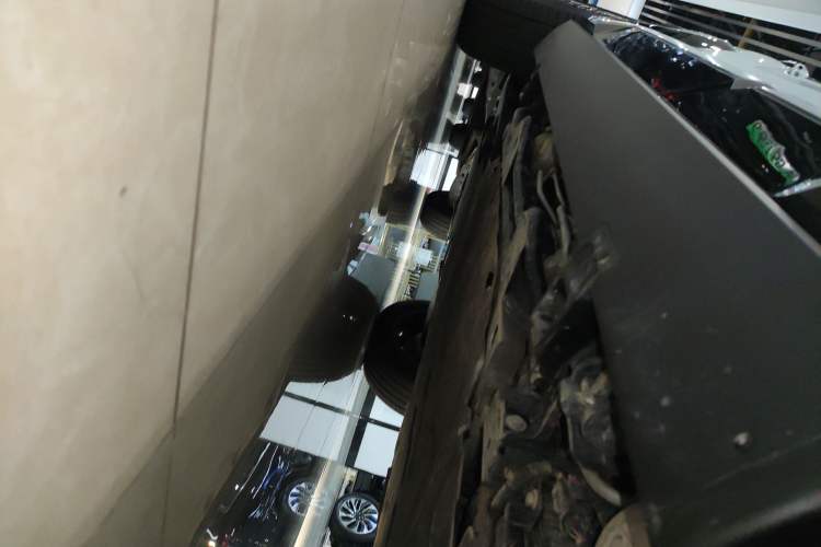 Used Formula Leopard 8 2025 Smart & Brave Flagship Edition 6 Seats Left Side Sill