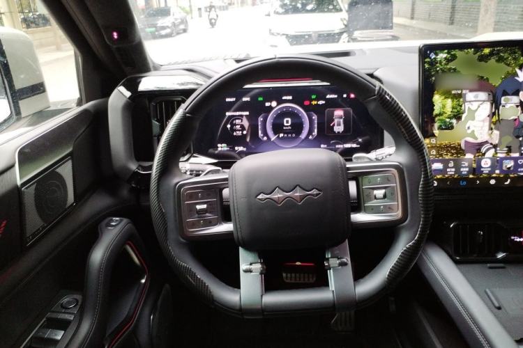 Used Formula Leopard 8 2025 Smart & Brave Flagship Edition 7 Seats Steering Wheel
