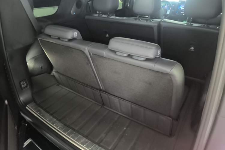 Used Formula Leopard 8 2025 Smart & Brave Flagship Edition 7 Seats Trunk