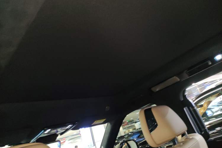 Used Formula Leopard 8 2025 Smart & Brave Flagship Edition 7 Seats Headliner
