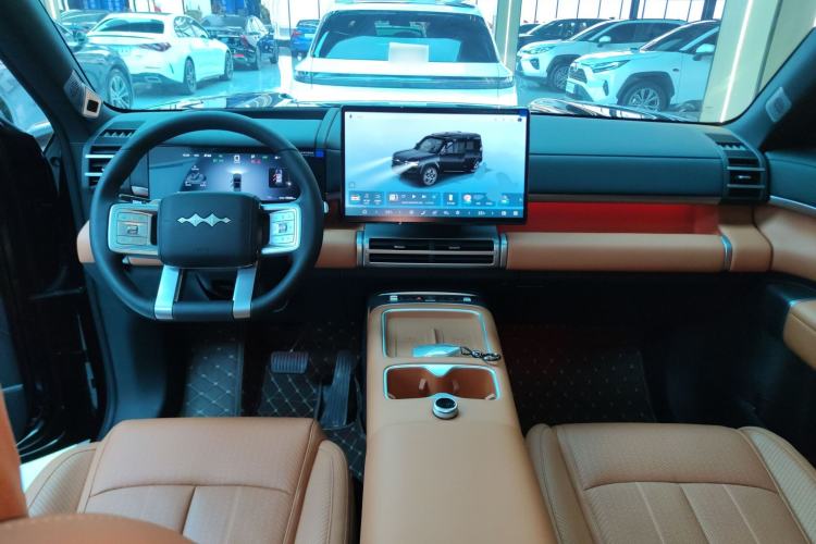 Used Formula Leopard Tai 7 2025 Model 200 km Two-Wheel Drive Max Edition Center Console