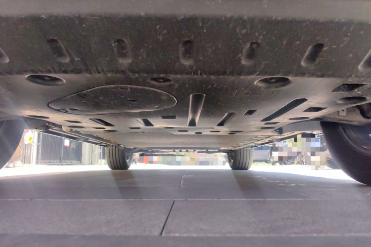 Used Formula Leopard Tai 7 2025 Model 200 km Two-Wheel Drive Max Edition Chassis Front