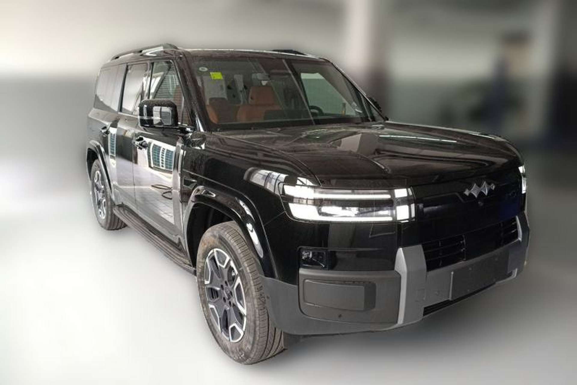 Used Formula Leopard Tai 7 2025 Model 200 km Two-Wheel Drive Max Edition Front Right 45 Deg