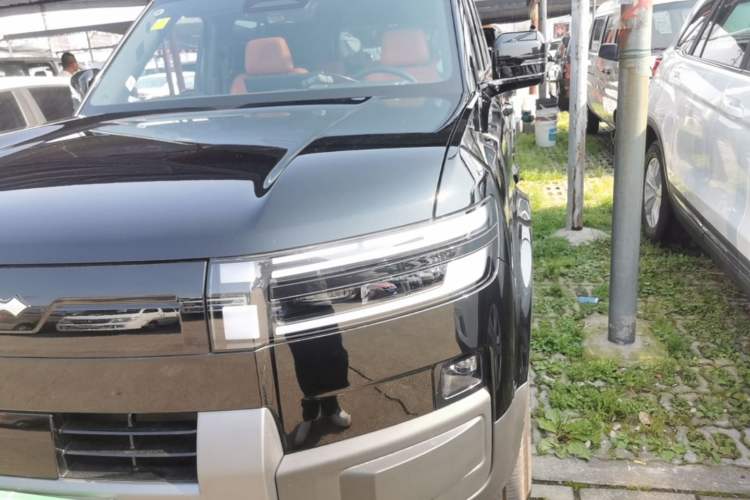 Used Formula Leopard Tai 7 2025 Model 190 km Four-Wheel Drive Max Edition Left Front Headlight