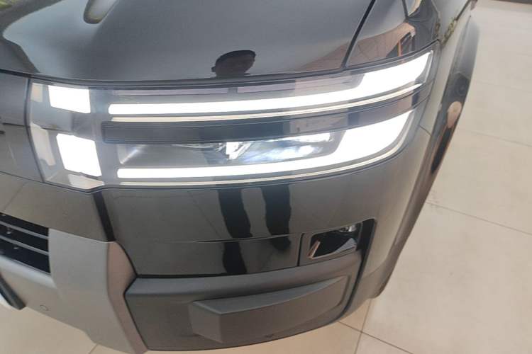 Used Formula Leopard Tai 7 2025 Model 190 km Four-Wheel Drive Ultra Edition Left Front Headlight