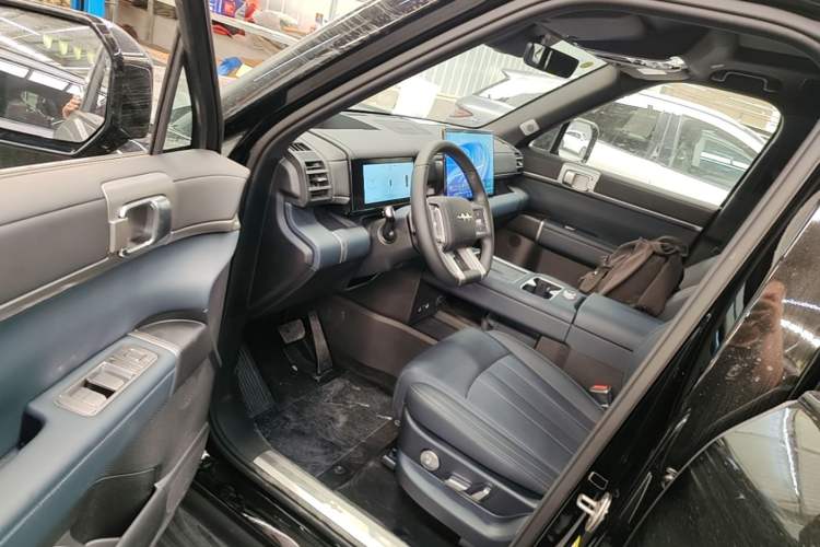 Used Formula Leopard Tai 7 2025 Model 200 km Two-Wheel Drive Max Edition Left Front Seat