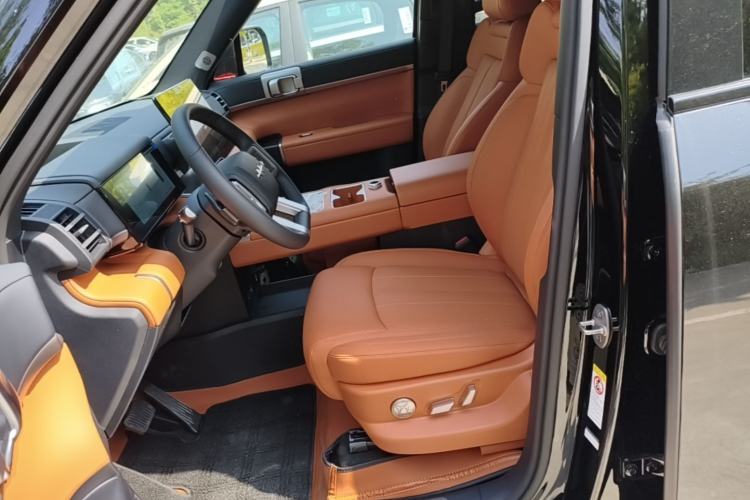 Used Formula Leopard Tai 7 2025 Model 200 km Two-Wheel Drive Max Edition Left Front Seat