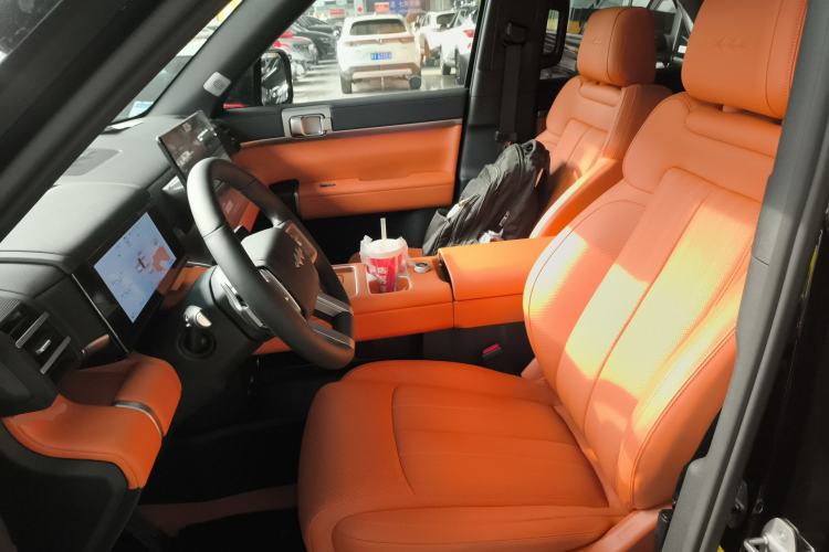 Used Formula Leopard Tai 7 2025 Model 200 km Two-Wheel Drive Max Edition Left Front Seat