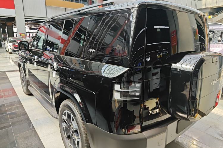 Used Formula Leopard Tai 7 2025 Model 200 km Two-Wheel Drive Max Edition Rear Left 45 Deg