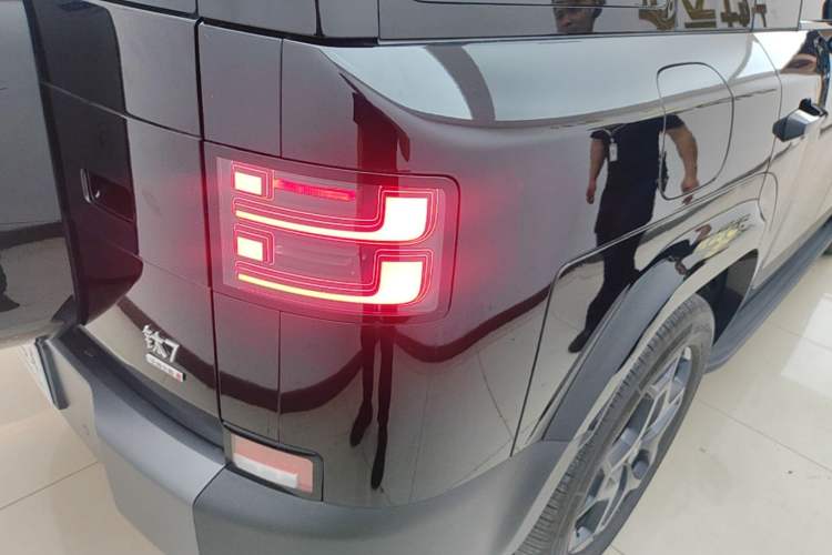 Used Formula Leopard Tai 7 2025 Model 190 km Four-Wheel Drive Ultra Edition Right Rear Taillight